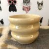 Butter-yellow bubble pot