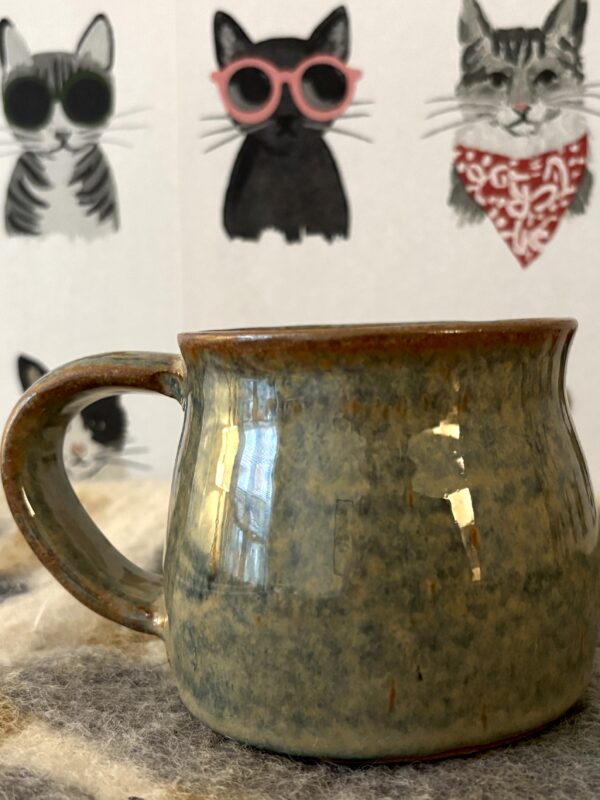 Potbellied mug