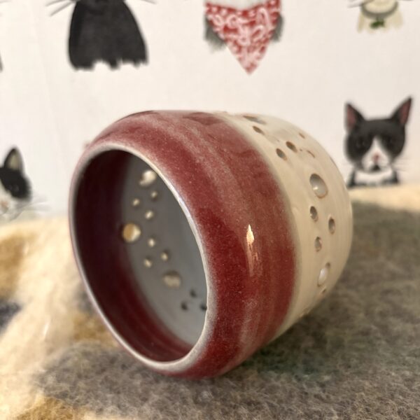 Votive candle holder