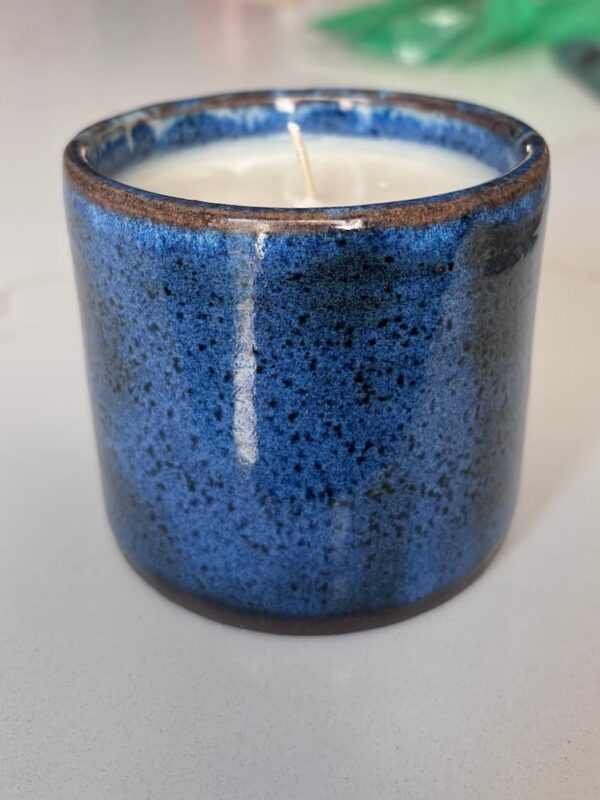 Lemon-lavender candle